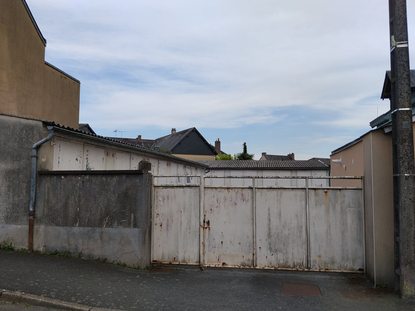 Garage à louer – Château-Gontier 53200